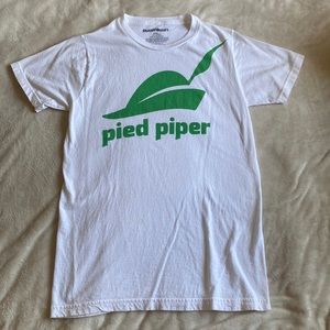 Silicon Valley graphic tee.